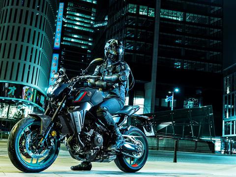 2023 Yamaha MT-09 in Moline, Illinois - Photo 8