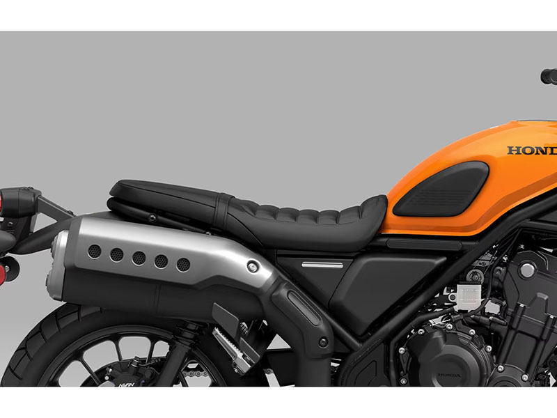 2023 Honda SCL500 in Moline, Illinois - Photo 3