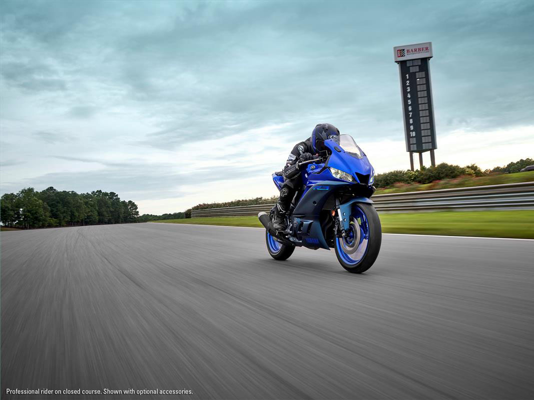 2023 Yamaha YZF-R3 ABS in Moline, Illinois - Photo 5