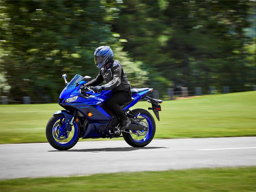 2023 Yamaha YZF-R3 ABS in Moline, Illinois - Photo 13