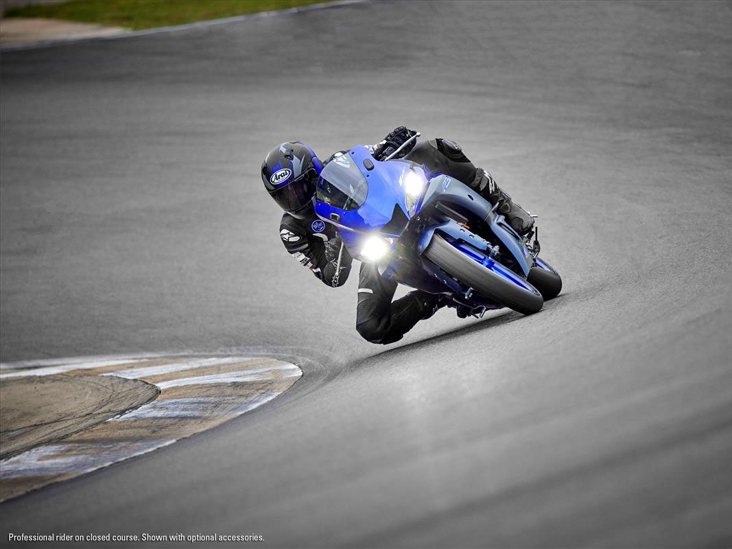 2023 Yamaha YZF-R3 ABS in Moline, Illinois - Photo 18
